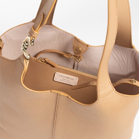Coccinelle ASHA1102 C-Easy skin